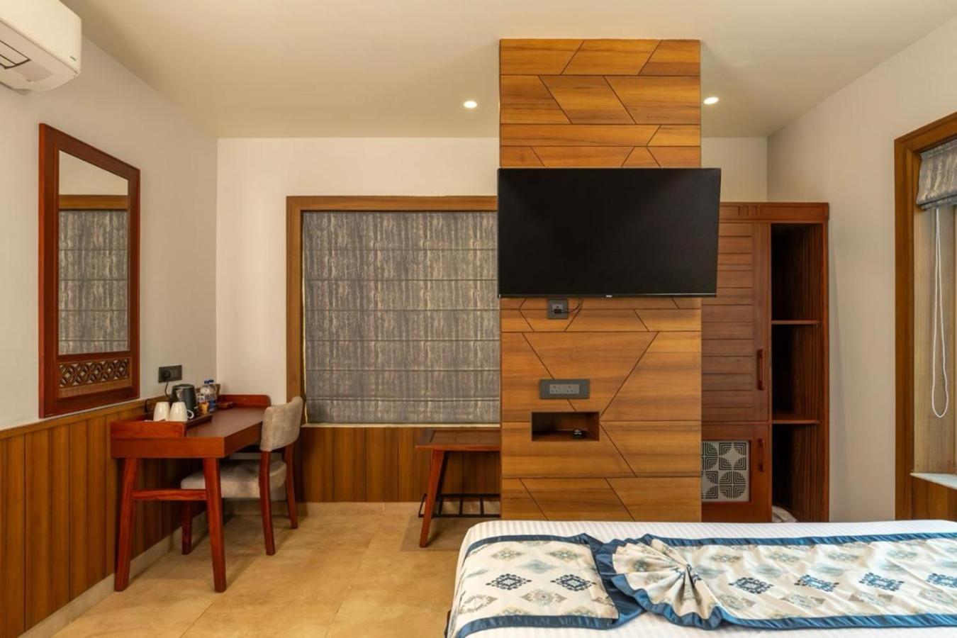 Ra Vista Hotel Kolkata Bagian luar foto