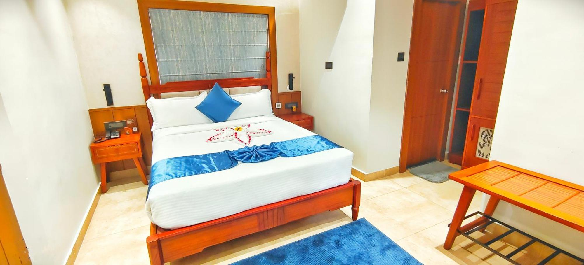 Ra Vista Hotel Kolkata Bagian luar foto