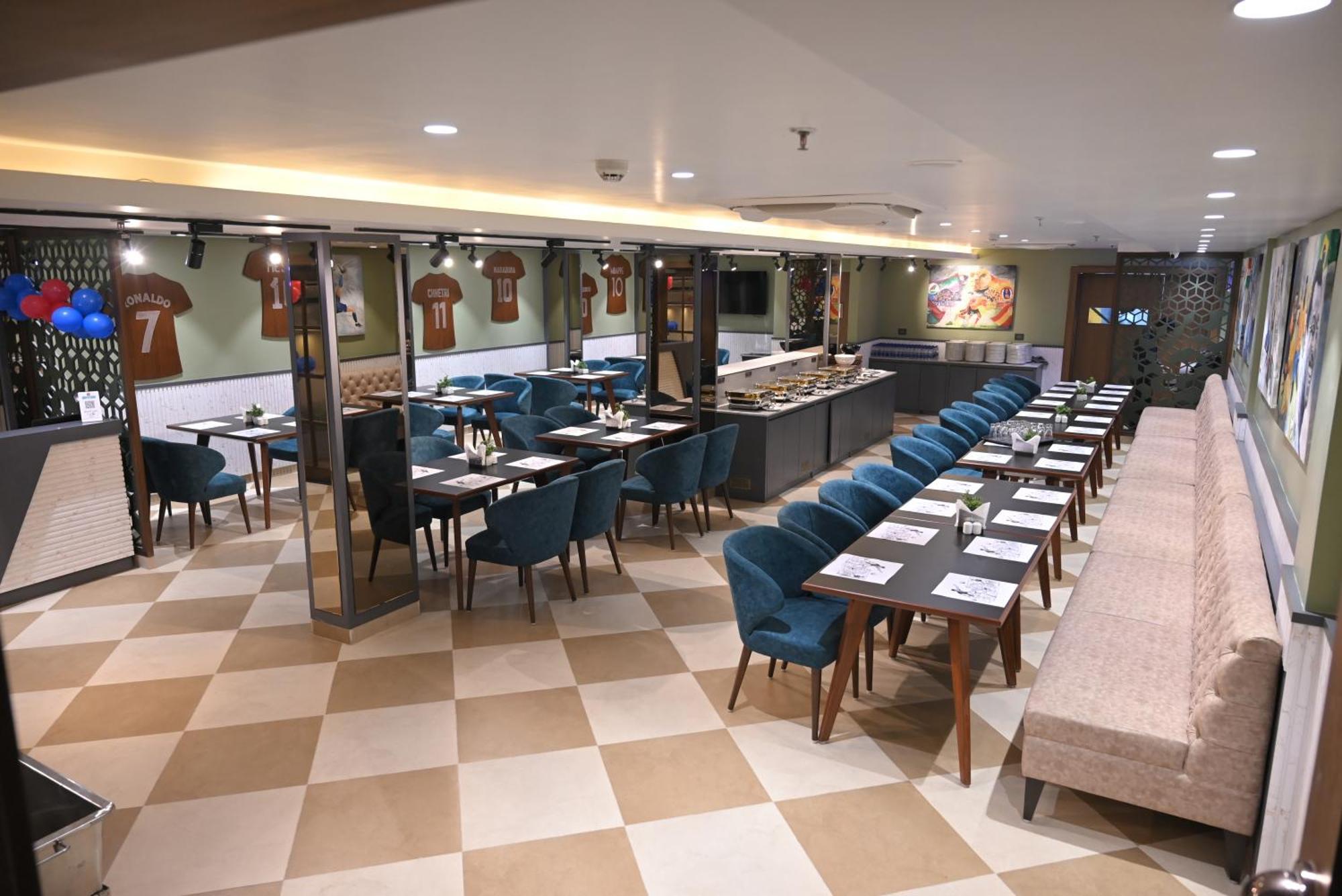 Ra Vista Hotel Kolkata Bagian luar foto