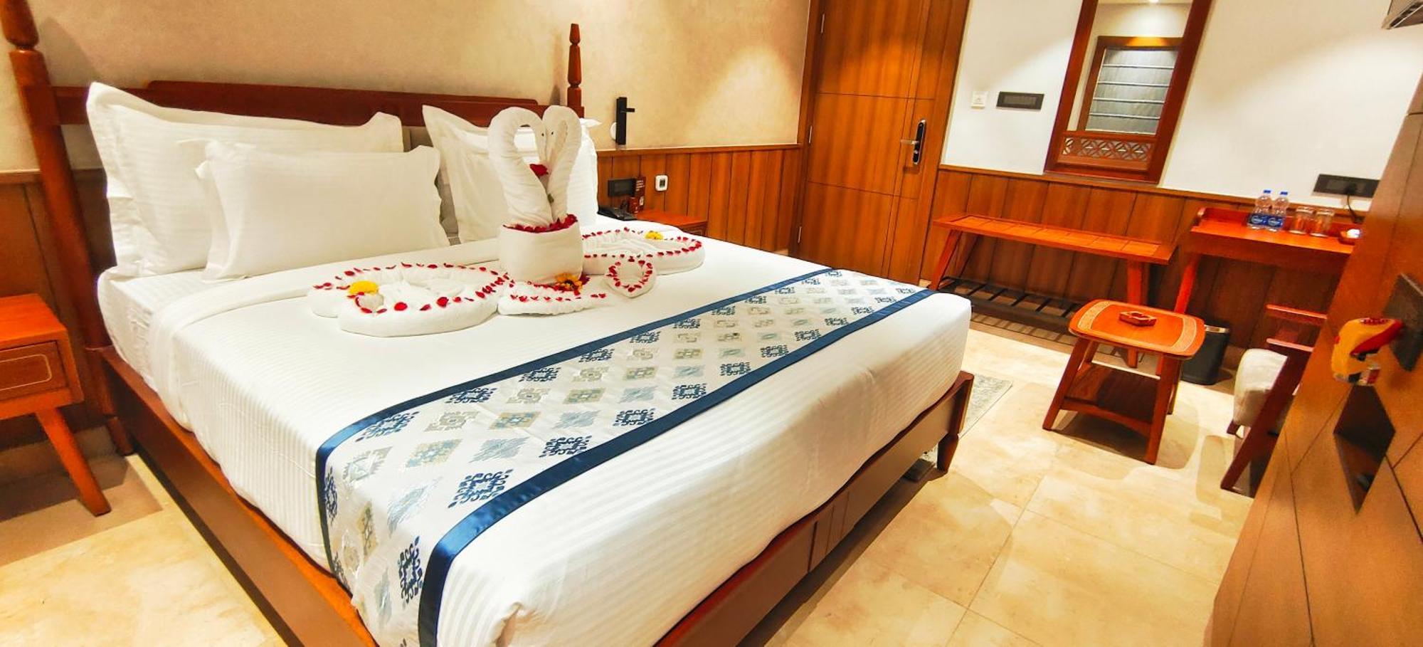 Ra Vista Hotel Kolkata Bagian luar foto
