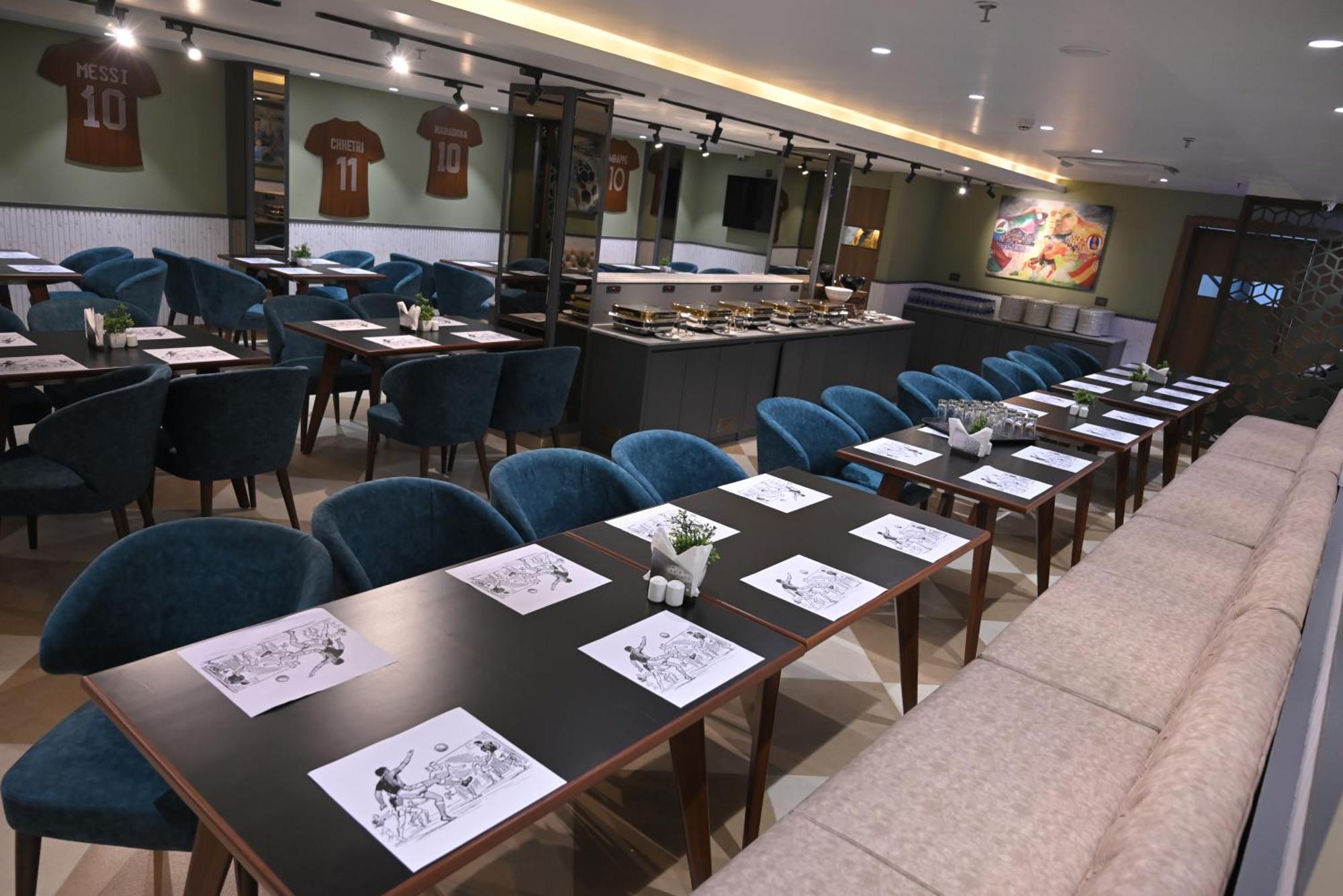 Ra Vista Hotel Kolkata Bagian luar foto